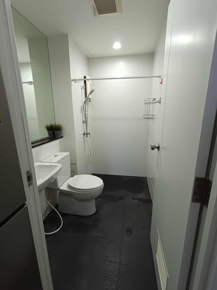 ให้เช่าคอนโด เดอะ ทรี อินเตอร์เชนจ์ (The Tree Interchange) โซนพื้นที่ MRT เตาปูน บางโพ ห้องแบบ 1ห้องนอน / 1ห้องน้ำ / โซนครัวปิด ขนาดห้อง 36 ตรม. ชั้น 21 ตึก A