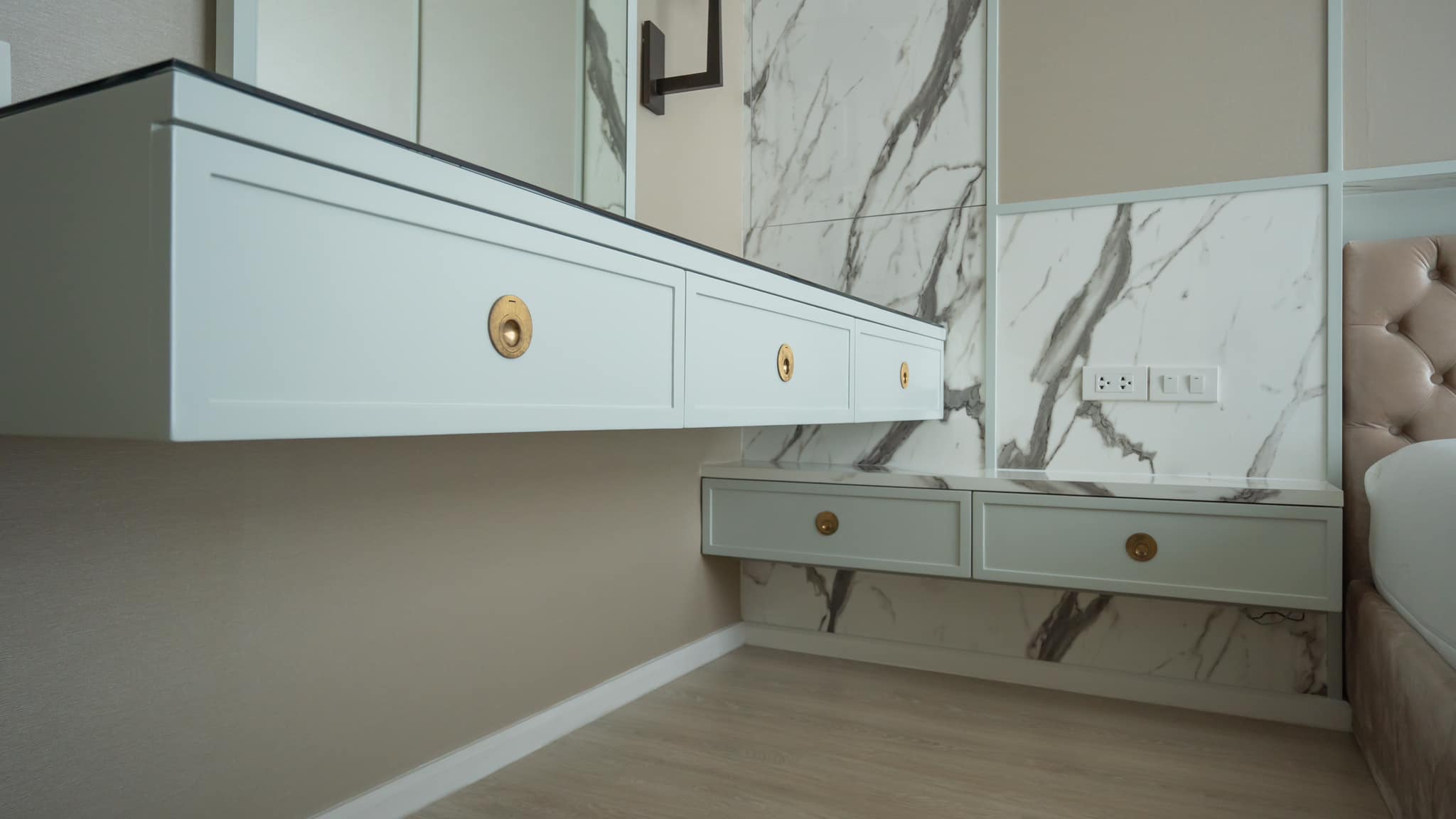 ให้เช่าคอนโด Quinn Ratchada 17 (ควินน์ รัชดา 17) ห้องสวยเฟอร์ครบวิวสระ