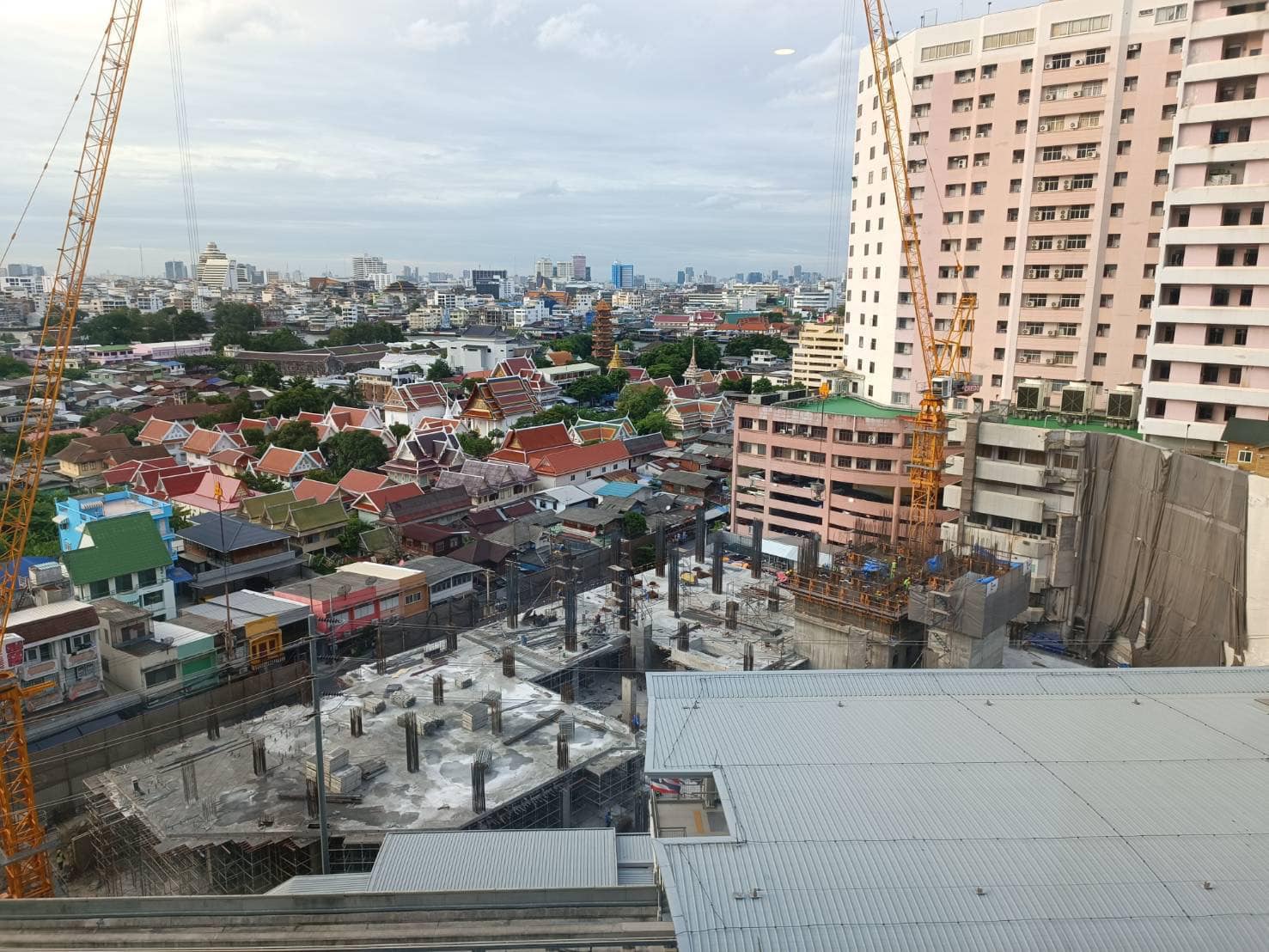 สนใจชมห้องติดต่อได้เลย Line ID: Smile-easy ปล่อยเช่าคอนโด Supalai Premier Charoen Nakhon (ศุภาลัย พรีเมียร์ เจริญนคร) - 1ห้องนอน 1ห้องน้ำ 1ห้องนั่งเล่น - ใกล้ BTS คลองสาน / Icon siam - ขนาดห้อง 48 ตรม. ชั้น 12A