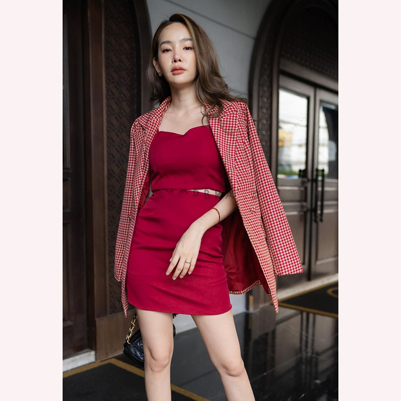 kudapy set สูท 3 ชิ้น ใช้ผ้าเกรดอย่างดีในการตัด งานสวยมากๆๆ มีซับทั้งชุด