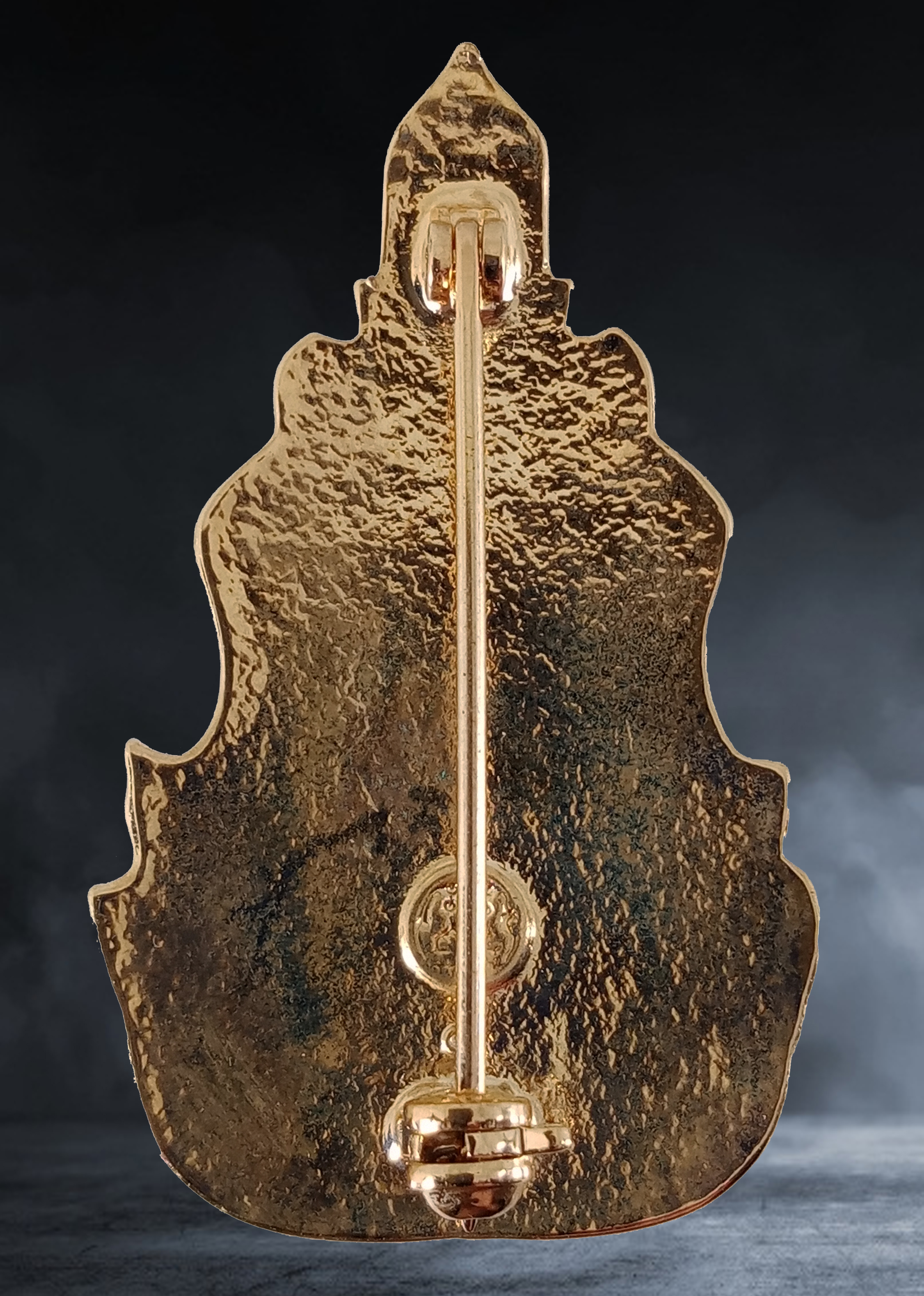 เข็มกลัด ที่ระลึกตราสัญลักษณ์งานฉลองสิริราชสมบัติครบ ๖๐ ปี ปี ๒๕๔๙