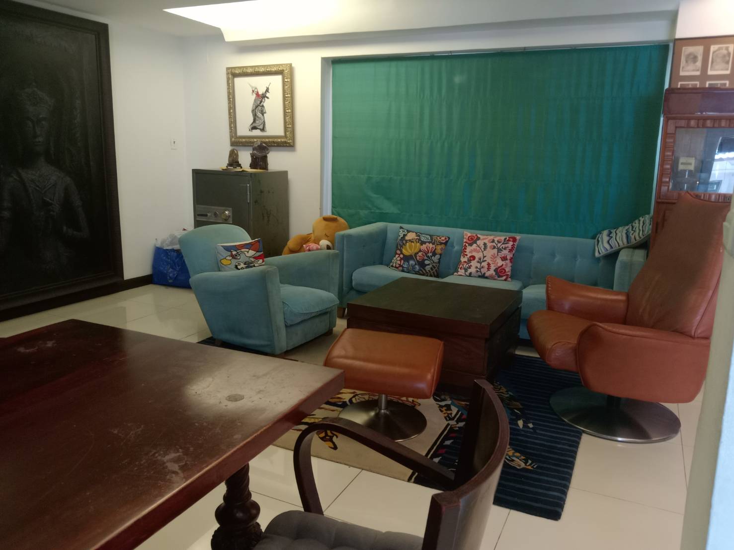 ปล่อยเช่าหมู่บ้าน Leo Classic Place (ลีโอคลาสสิค เพลส) สุขุมวิท 49และ39 - ทาวโฮม 3 ชั้น 3ห้องนอน 4ห้องน้ำ - 1ห้องเอนกประสงค์ (ดาดฟ้า) 1ห้องแม่บ้าน 1ห้องเก็บของ - ใกล้ BTS พร้อมพงษ์ - ขนาดห้อง 336 ตรม. ( 28 ตรว)