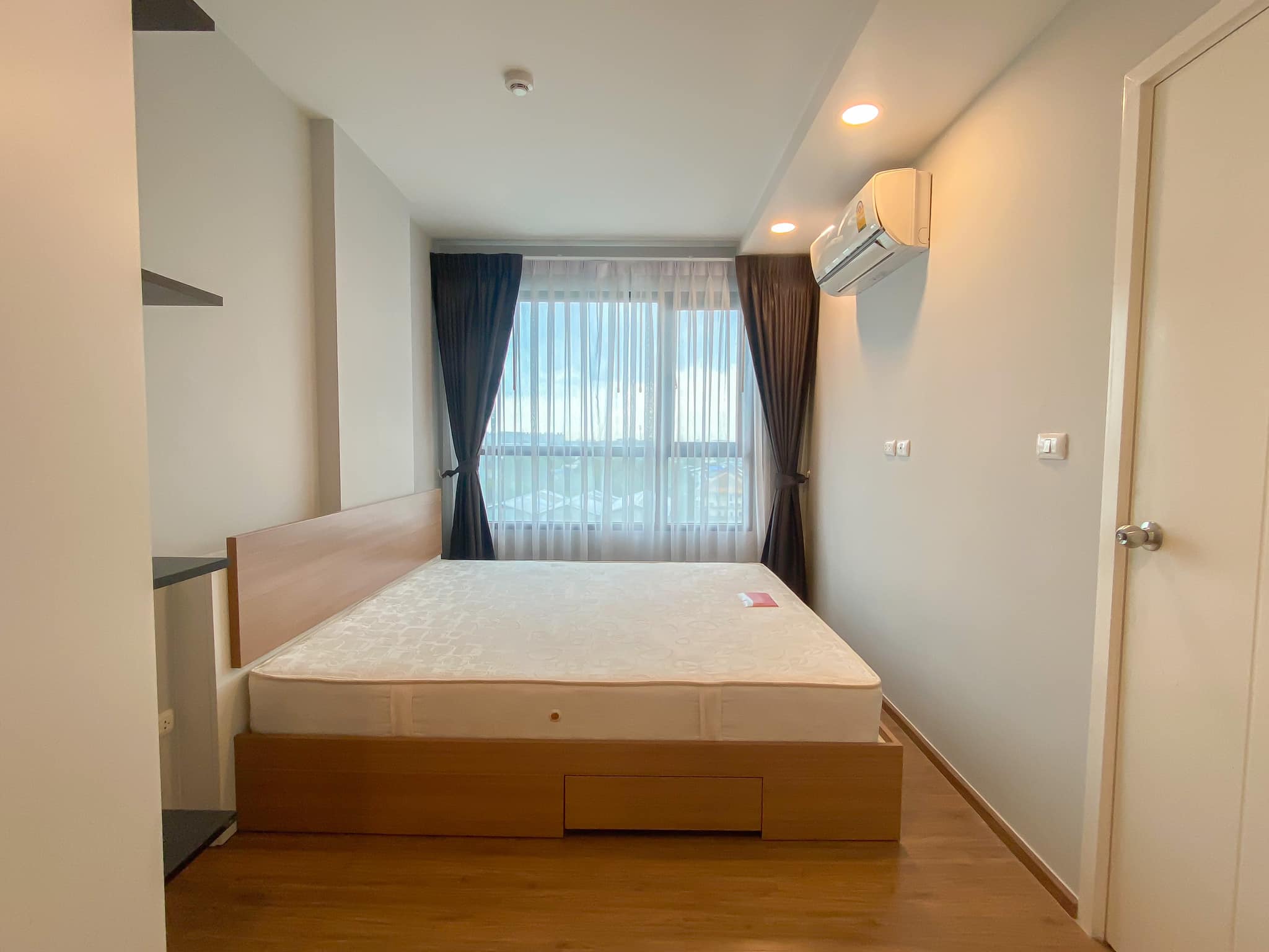 ให้เช่าคอนโด Proud III Chaengwattana (พราว 3 แจ้งวัฒนะ) - ห้องใหญ่ตรงข้ามเซ็นทรัลแจ้งและสถาบันการจัดการปัญญาภิวัฒน์(PIM) - การเดินทาง: ใกล้รถไฟฟ้าสีชมพู MRT แจ้งวัฒนะ-ปากเกร็ด 28