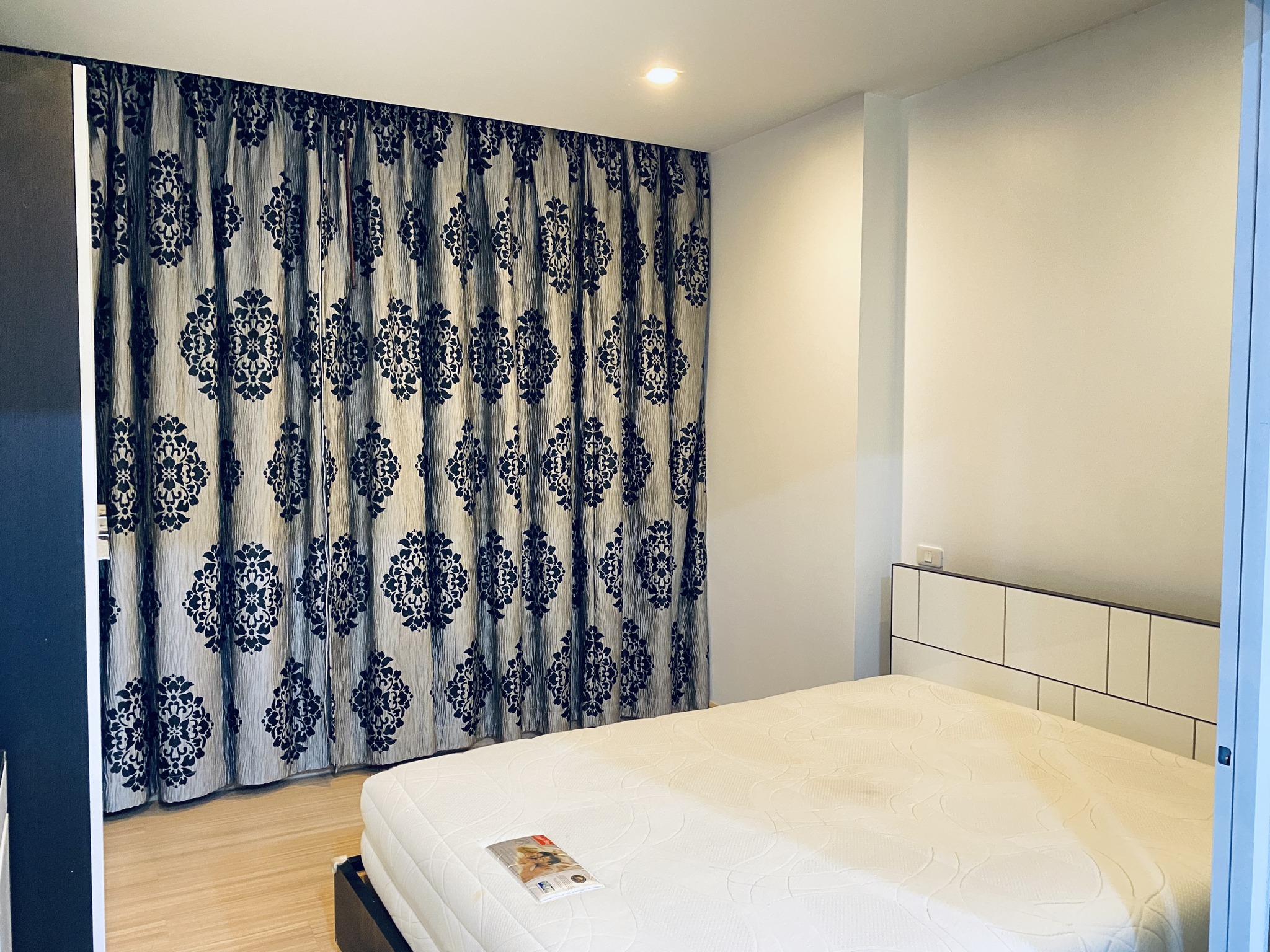 ให้เช่าห้องแบบ 1ห้องนอน 1ห้องน้ำ โซนพื้นที่ MRT ลาดพร้าว 101 คอนโด Happy Condo Ladprao 101 (แฮปปี้ คอนโด ลาดพร้าว 101) Low Rise ขนาดห้อง 36 ตรม. ชั้น 3 ตึก E