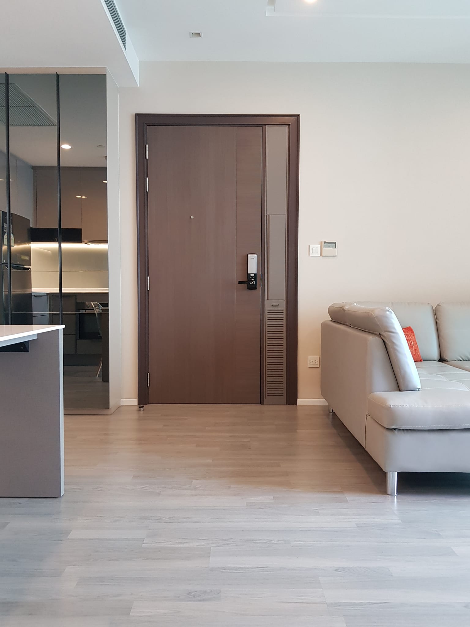 ให้เช่าคอนโด 333 Riverside (333 ริเวอร์ไซด์) ติดสถานี MRT บางโพ