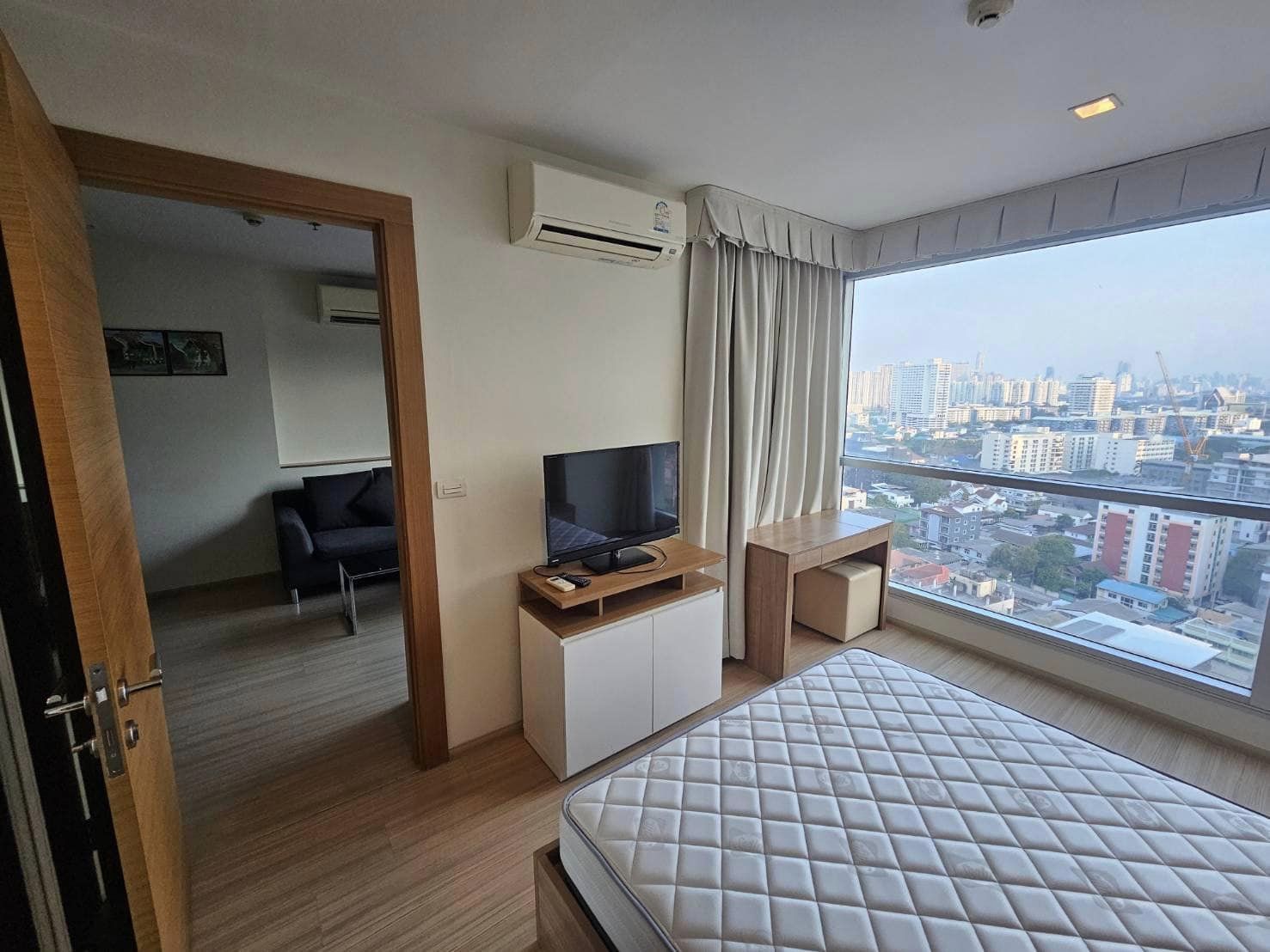 ปล่อยเช่าคอนโด ริทึ่ม รัชดา - ห้วยขวาง (Rhythm Ratchada - Huai Khwang) - 1ห้องนอน 1ห้องนั่งเล่น 1ห้องน้ำ - ใกล้ MRT ห้วยขวาง