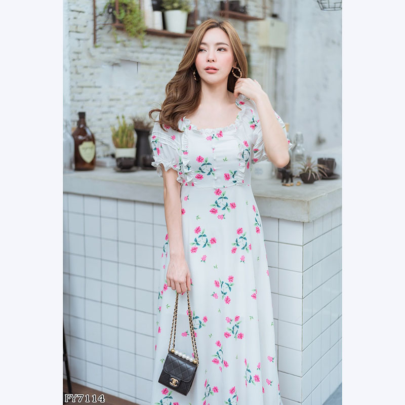 kudapy เดรสยาวสีชมพู,สีขาว กระโปรงลายดอกไม้ชมพูสวยใสน่ารักดูดี