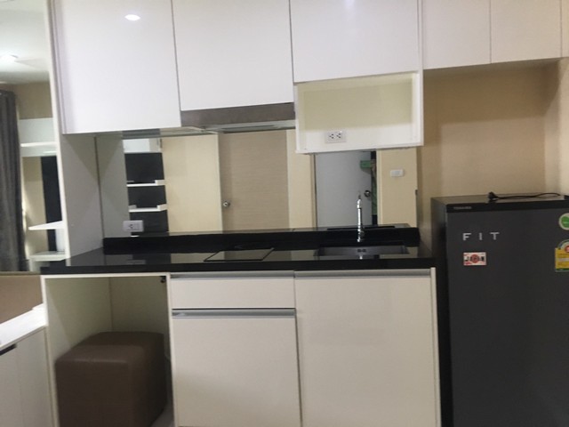 ให้เช่าขาย Metro Sky Ratchada (เมโทร สกาย รัชดา) ตึกBชั้น5เฟอร์ครบ