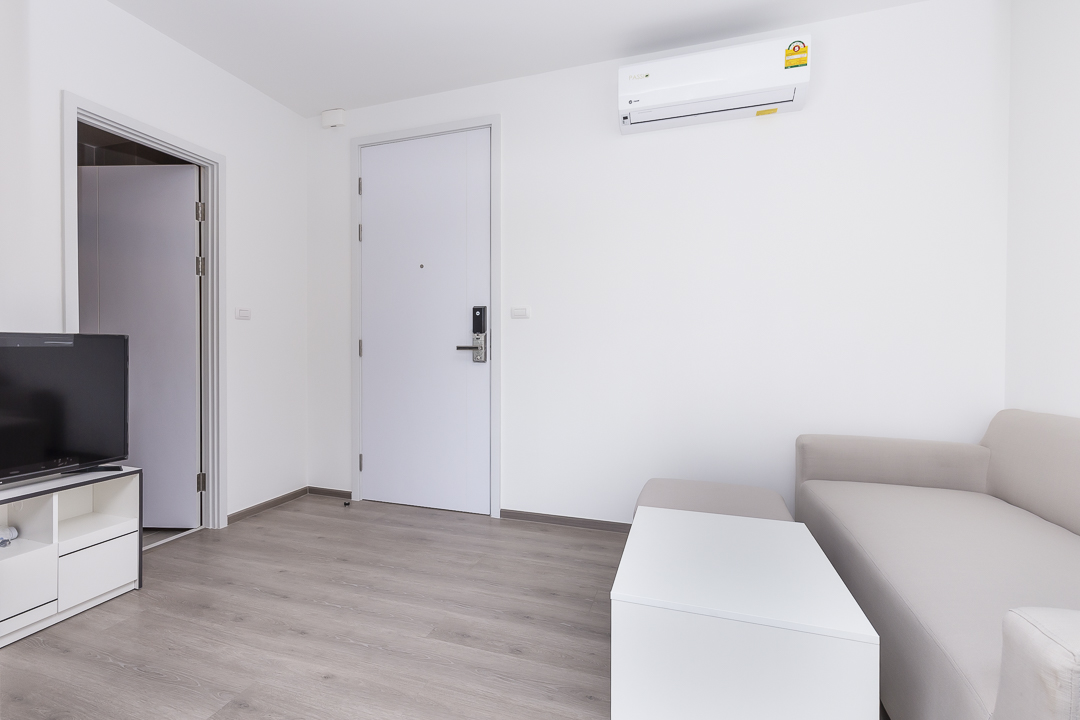 ให้เช่า The Base Phetkasem (เดอะเบส เพชรเกษม) ชั้น21 เครื่องใช้ไฟฟ้าครบ