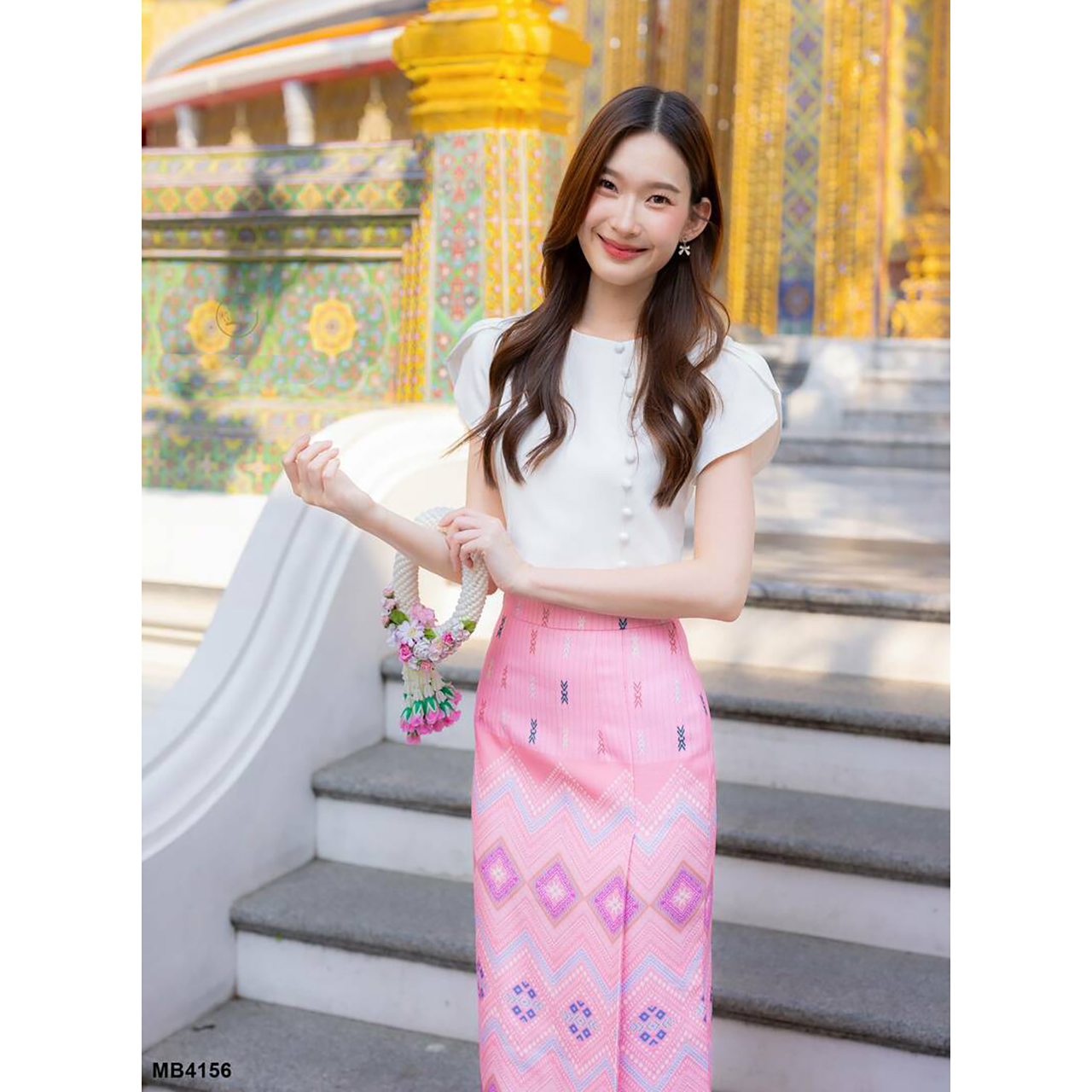 kudapy เซ็ตเสื้อแขนกลีบบัว+กระโปรงลายไทยสีครีม