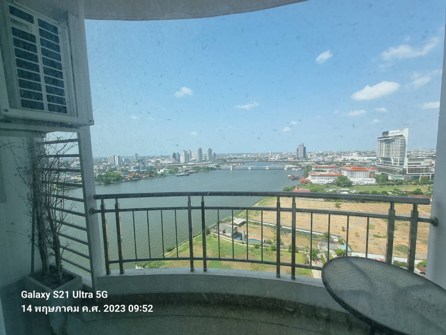 ปล่อยเช่าคอนโด Supalai River Resort (ศุภาลัย ริเวอร์ รีสอร์ท) ถนนเจริญนคร - วิวแม่น้ำ Studio 1ห้องน้ำ 1ห้องนั่งเล่น - ใกล้ BTS กรุงธนบุรี - ขนาดห้อง 38 ตรม. ชั้น 26