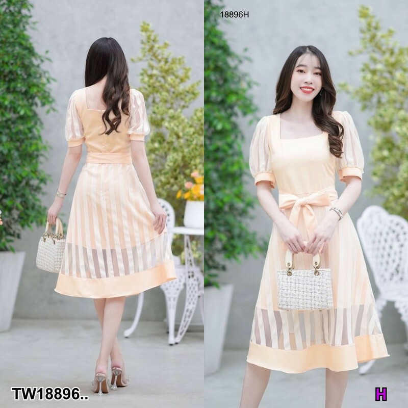 kudapy เดรสสั้นสีดำ/สีโอรส/สีครีม คอเหลี่ยมแขนตุ๊กตา แต่งผ้าซีทรูตัดต่อระบายชาย ผูกโบว์เอวงานสวย