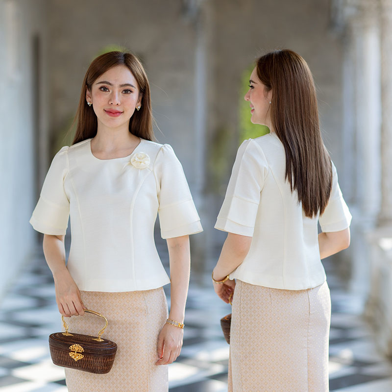 kudapy เสื้อออกงานสีขาว/สีม่วง/สีส้ม/สีฟ้า งานผ้าไหมฝรั่งเศสสีพื้น อัดกาวให้ทั้งตัว ทรงสวยตามแบบ การตัดเย็บเนียบ ทรงสวย ใส่สวยทุกรูปร่าง