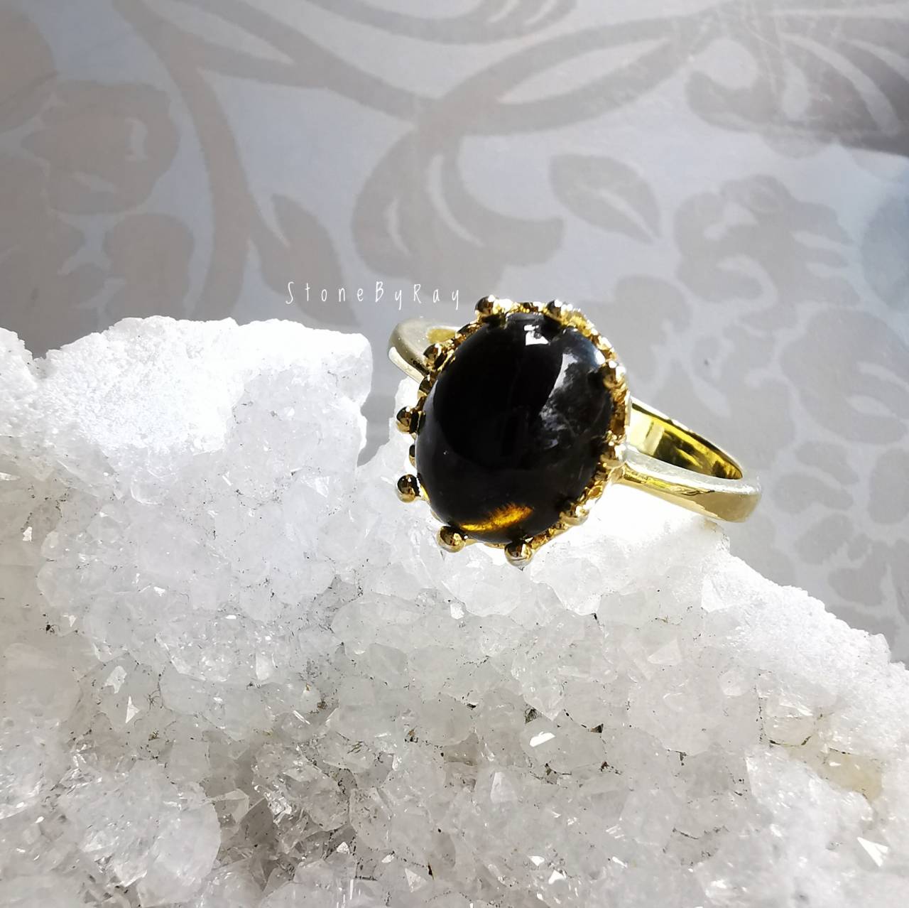 แหวนเงินชุบทอง+หินสะเก็ดดาว Tektite