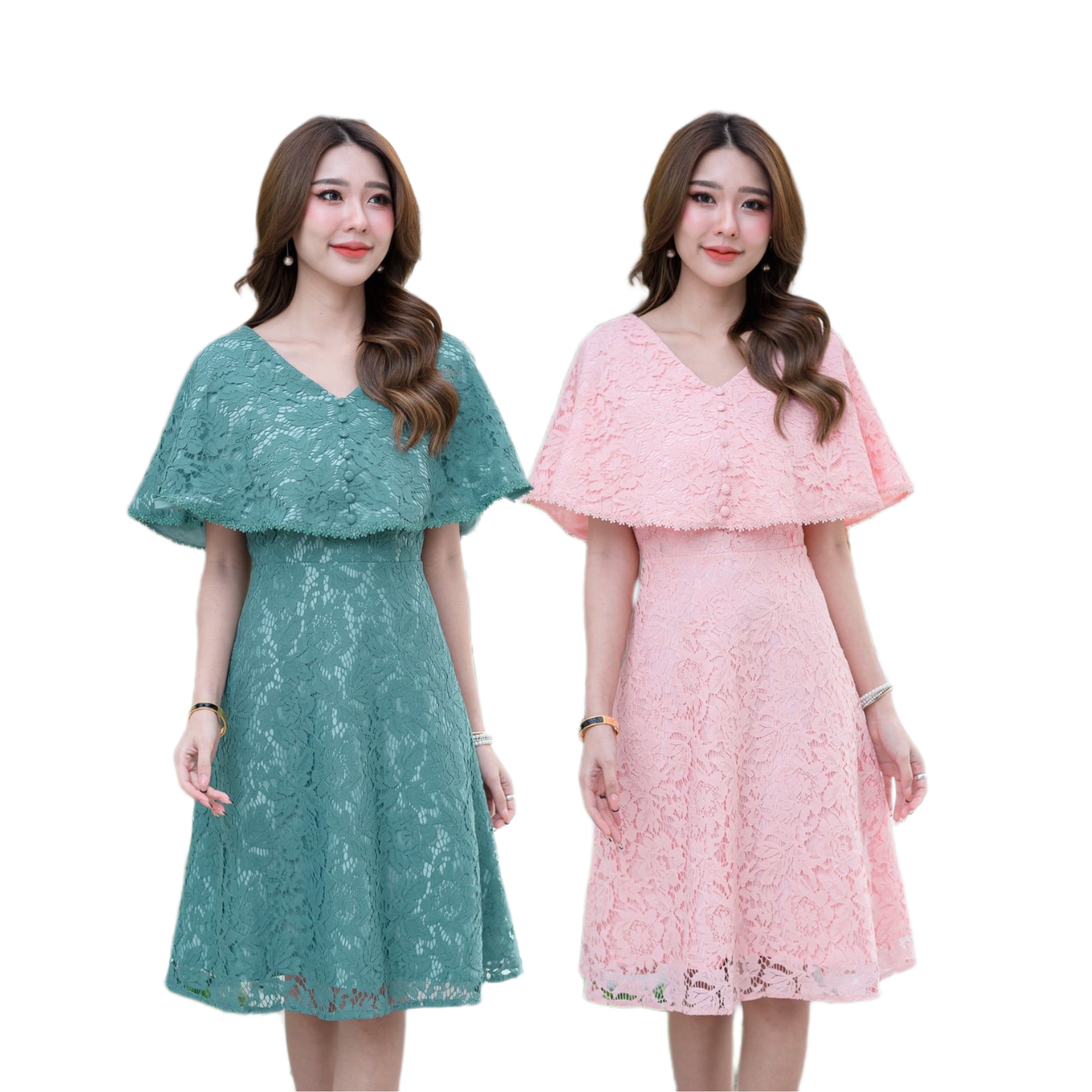 kudapy เดรสสั้นไปงานผ้าลูกไม้เนื้อนิ่มสีเขียว ,สีชมพูโอรส แต่งคลุมไหล่รอบตัวไปถึงด้านหลัง ด้านหน้าอกแต่งกระดุมตามแบบ