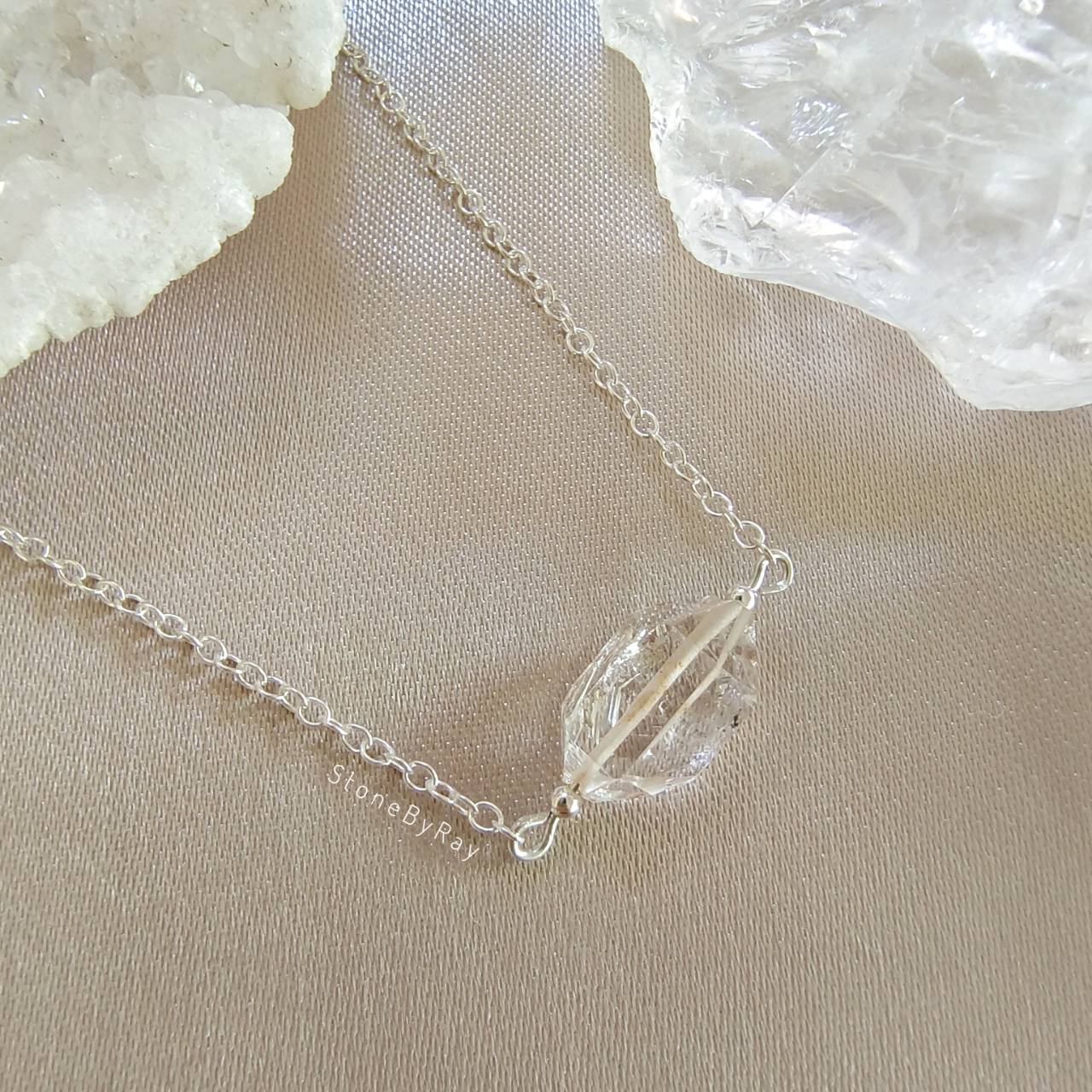 สร้อยคอเงินหินเฮอร์คิเมอร์ไดม่อน Herkimer Diamond (Keyhole)