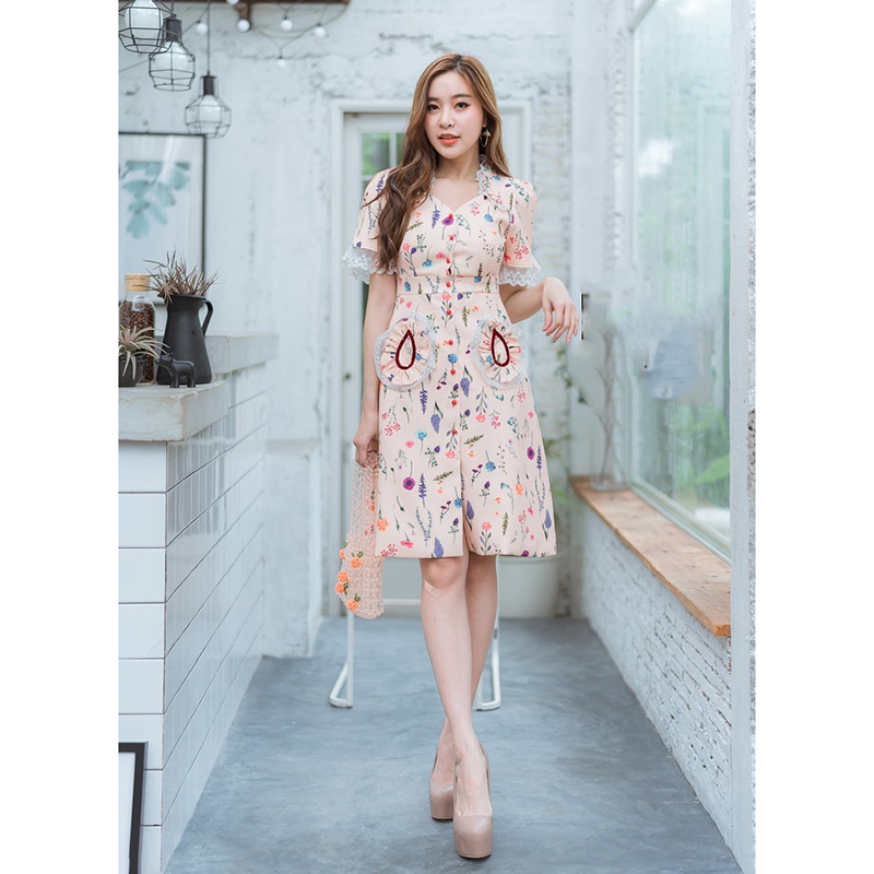 kudapy เดรสสั้นสีครีม ฟลาวเวอร์เดรสสวยใส่สบายดูดี