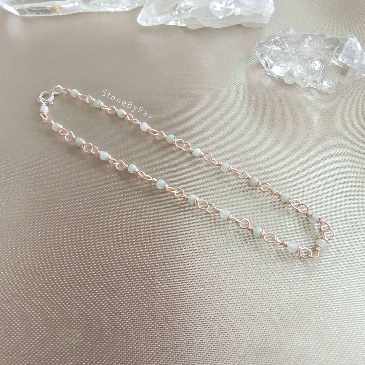 สร้อยข้อมือลวดดัดหินหยก(Jade)