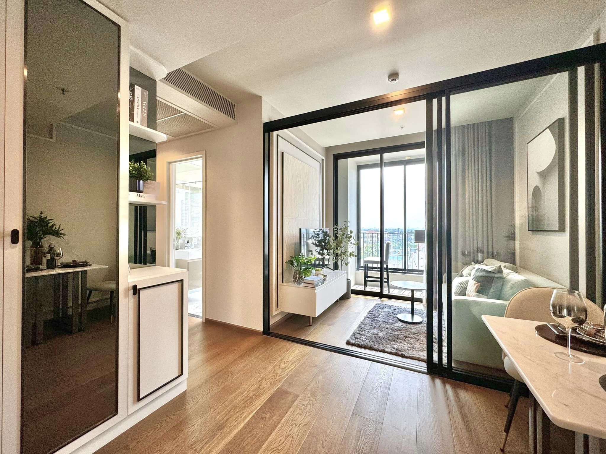 สนใจชมห้องติดต่อได้เลย Line ID: Smile-easy ปล่อยเช่าคอนโด IDEO Q Sukhumvit 36 (ไอดีโอ คิว สุขุมวิท 36) - ห้องใหม่ 1ห้องนอน 1ห้องน้ำ 1ห้องนั่งเล่น - ใกล้ BTS ทองหล่อ - ขนาดห้อง 44.79 ตรม. ชั้น 11 ตึก A