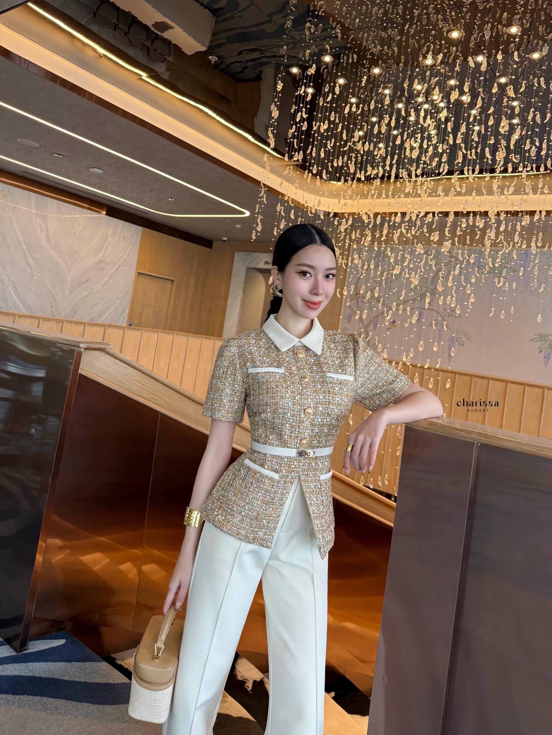 kudapy ชุดเซ็ท 3 ชิ้น เสื้อทวิตแขนสั้น + กางเกง มาพร้อมเข็มขัด เสื้อทวีตแขนสั้น คอปก