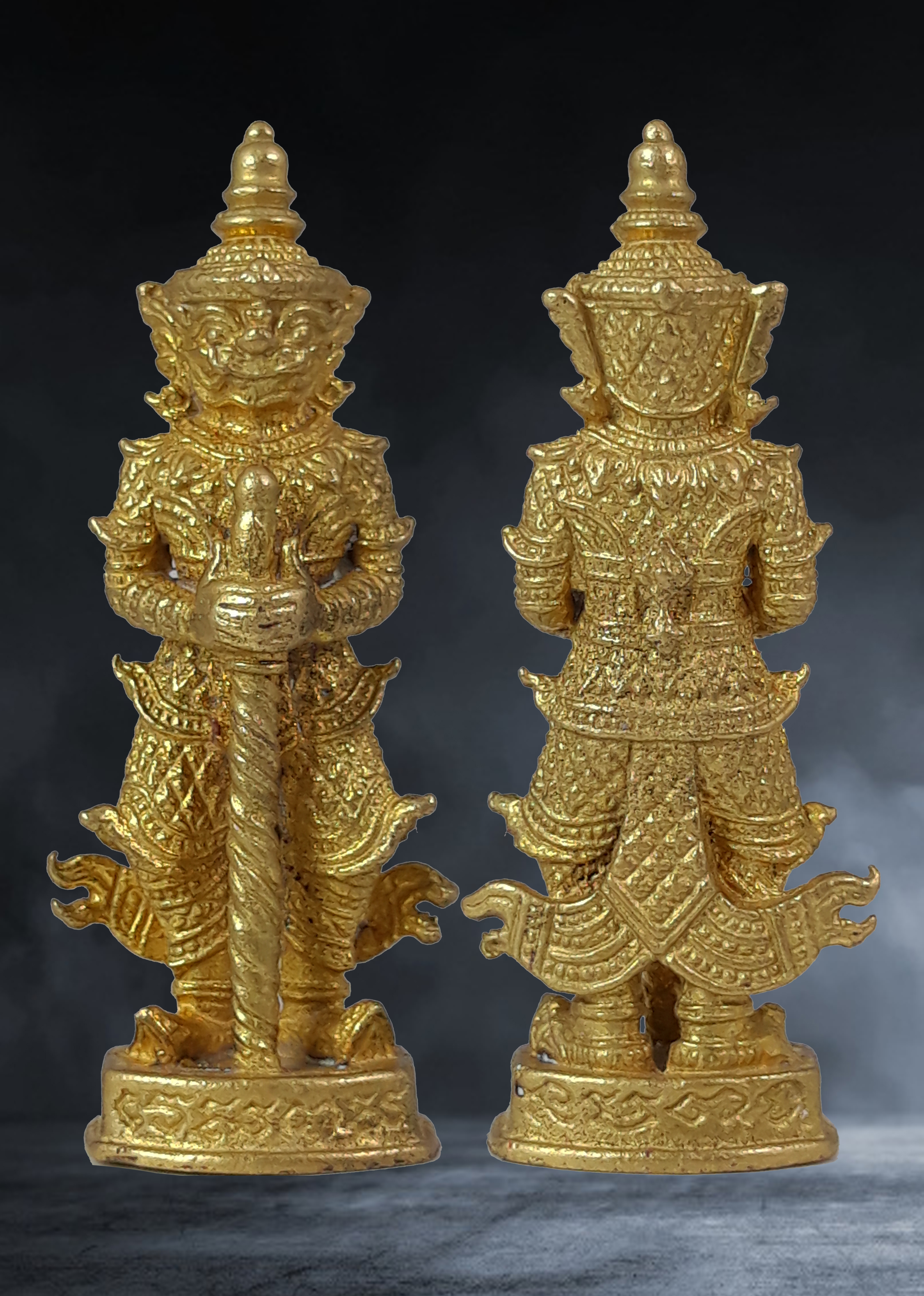 รูปหล่อ ท้าวเวสสุวรรณ พระอาจารย์ฉลาด วัดลาดพร้าว จ.กรุงเทพ