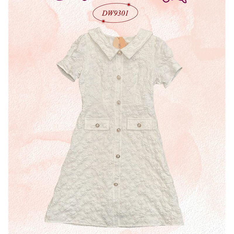 kudapy เดรสสั้นสีขาว/สีชมพู/สีฟ้า แจ็คการ์ดคอปก ใส่ทำงาน ผ้าปักลูกไม้ขาว ผ้าใส่สบาย