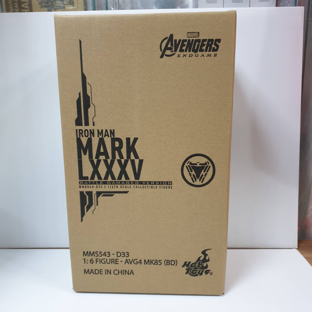 650801 MMS543D33 - Avengers: Endgame - 1/6th scale Iron Man Mark LXXXV (Battle Damaged Version) Collectible Figure