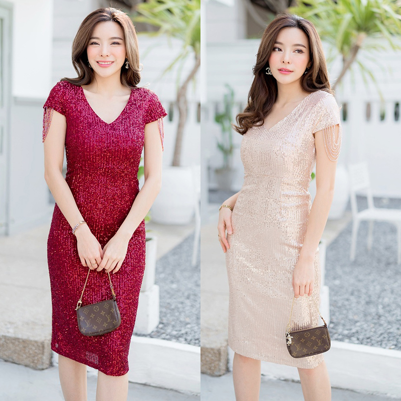 kudapy เดรสสั้นสีทอง/สีแดง คอวีปักเลื่อม ใส่สบายสวยดูดี