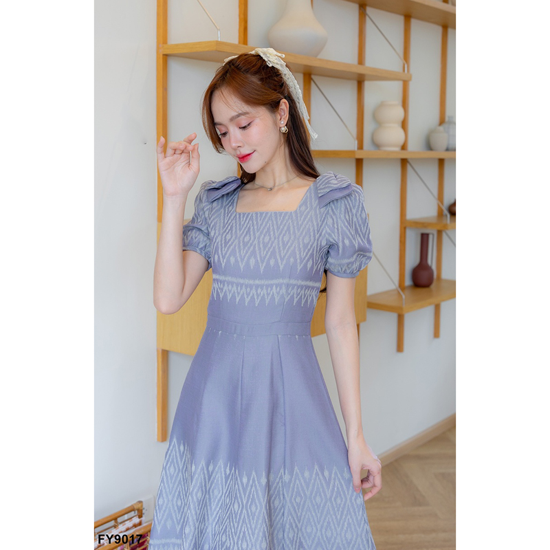 kudapy เดรสสั้นสีเทา/สีส้ม ทรงบานแต่งโบว์ไหล่ 2 ชั้น