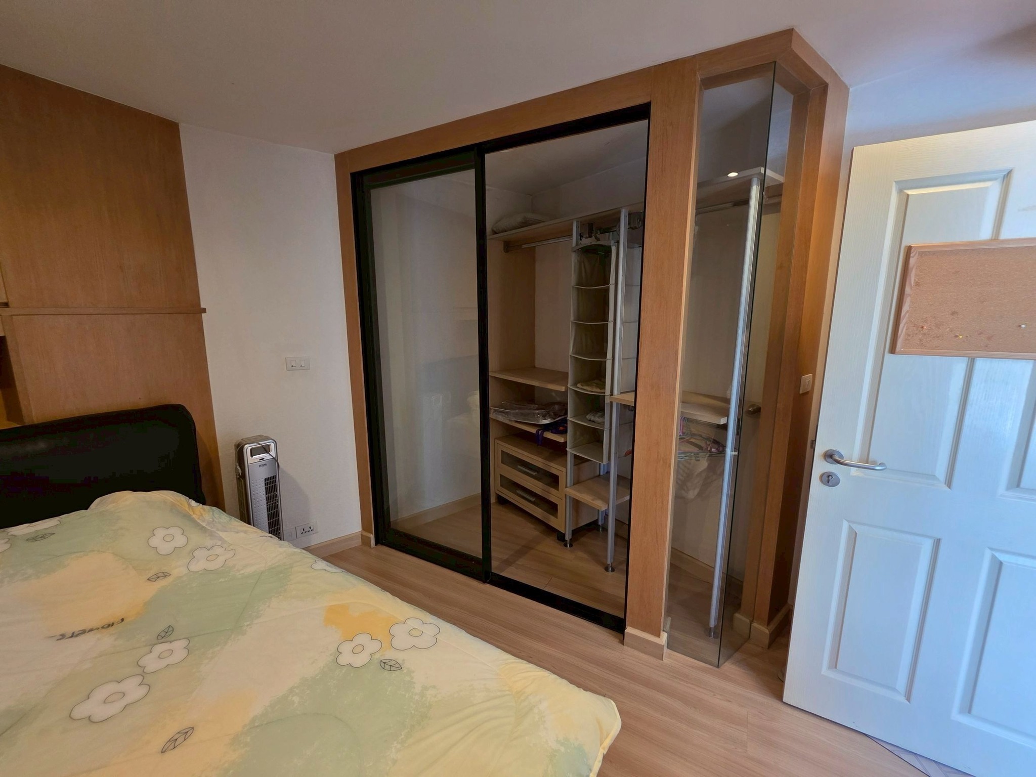 ให้เช่าคอนโด Pandao Place (พันดาว เพลส) โซน รถไฟฟ้า BTS อ่อนนุช 1ห้องนอน / 1ห้องน้ำ ขนาดห้อง 44 ตรม. ชั้น 4