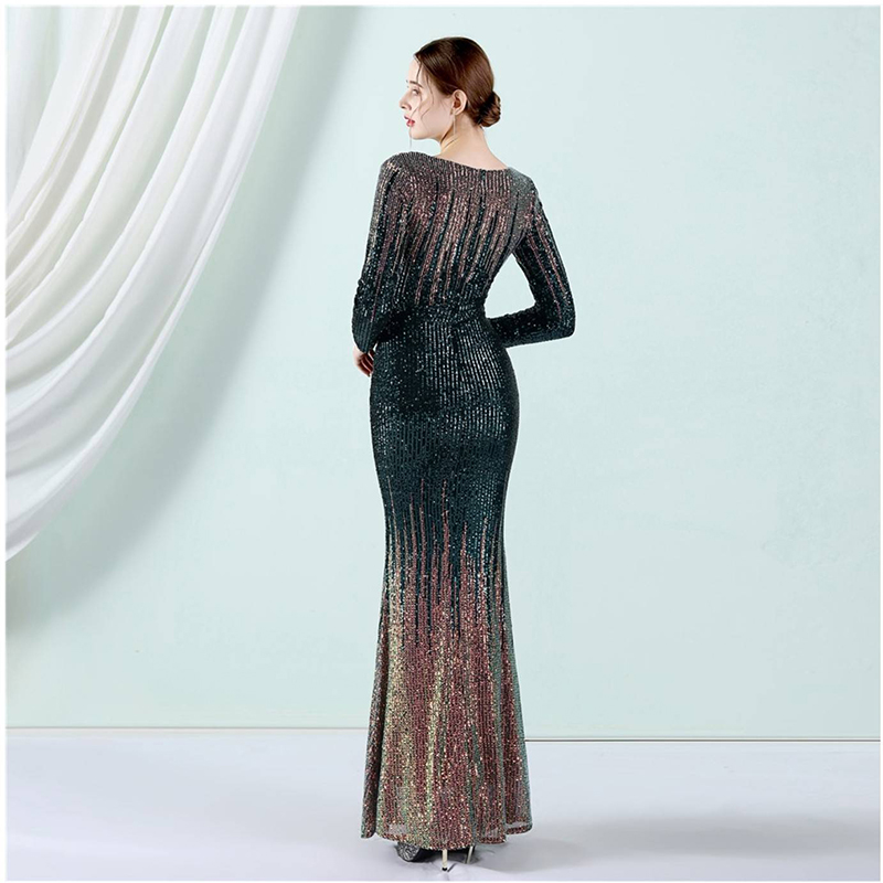 kudapy ชุดราตรียาวคอวีแขนยาวผ้ากริสเตอร์ทอแสง สีแดงเบอร์กันดี้,สีเขียว,สีชมพูโรสโกลด์ ผ้าขยายได้ สวมเข้ารูป ทรงสวย เรียบหรู มีบราเย็บติดข้างในชุด ซิปหลัง สำเนา สำเนา