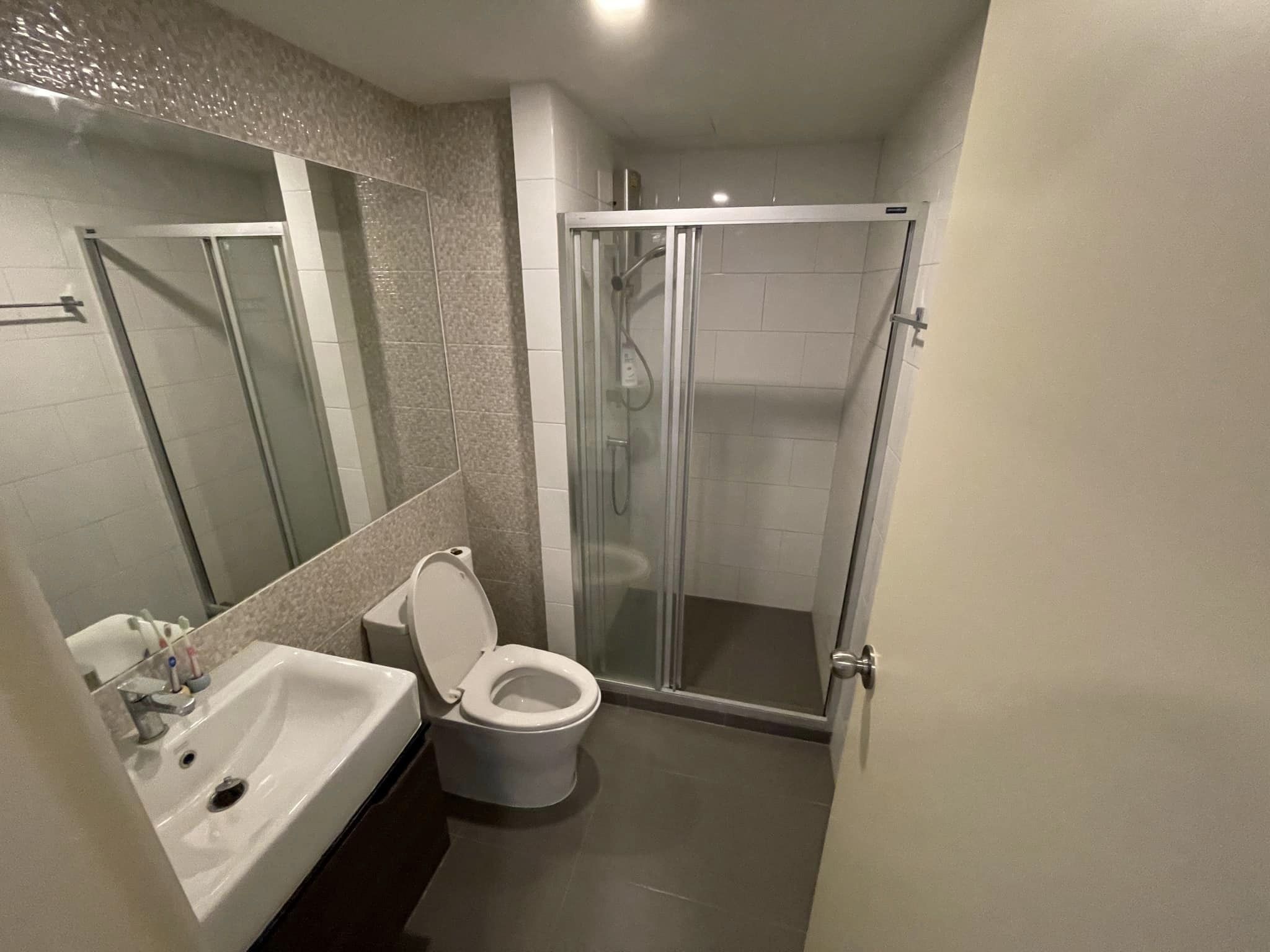 ให้เช่าคอนโด Knightsbridge Skycity Saphanmai (ไนท์บริดจ์ สกายซิตี้ สะพานใหม่) - 1ห้องนอนไม่ใช้ห้องกระจกมีเครื่องซักผ้า - การเดินทาง: รถไฟฟ้า BTS สายหยุด - ใกล้มหาวิทยาลัยเกษตรและมหาวิทยาลัยศรีปทุม