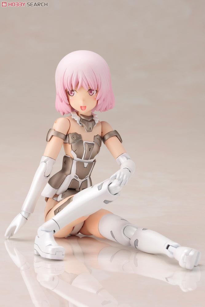 Frame Arms Girl Materia White Ver. (Plastic model) 3600yen