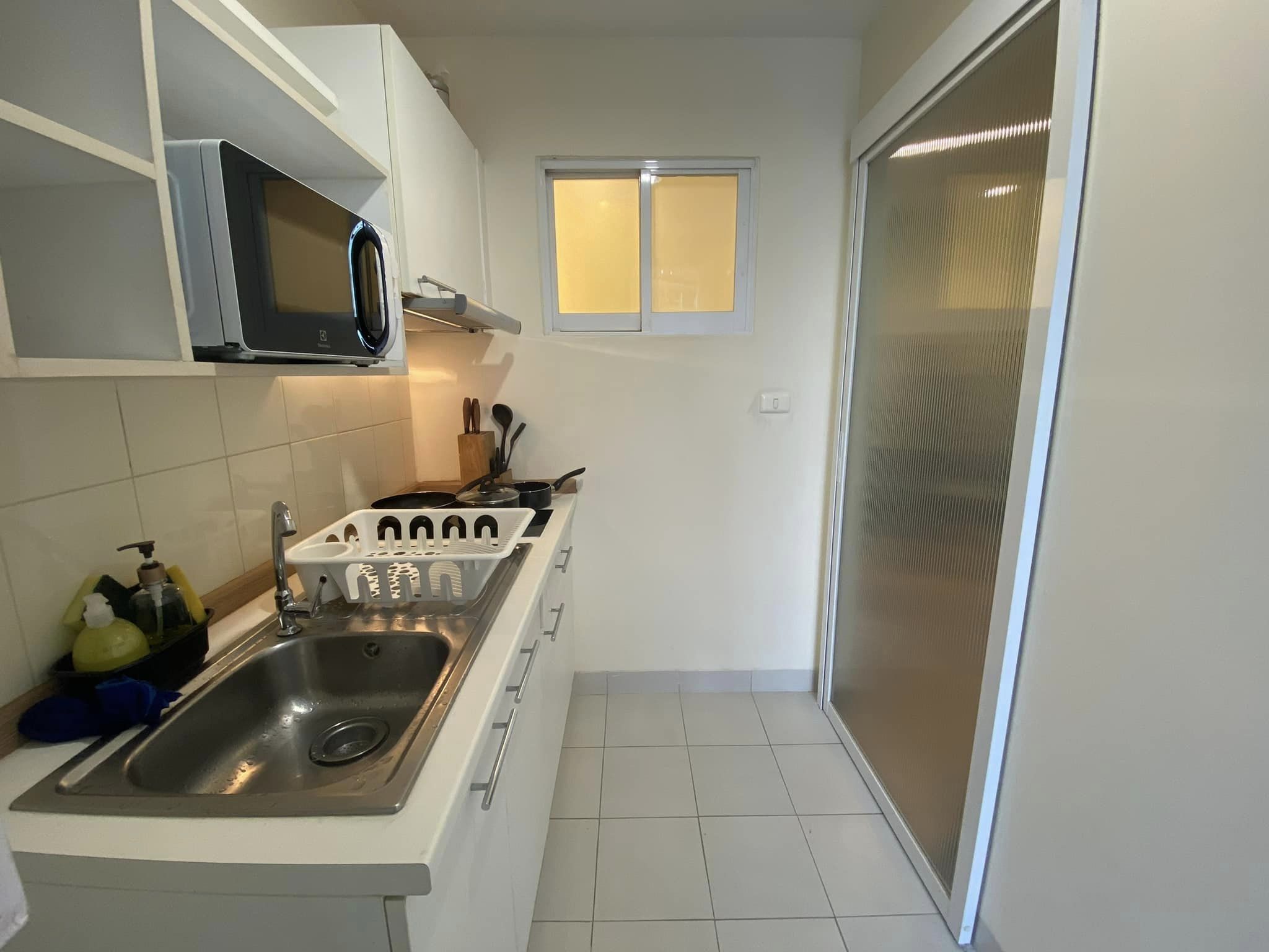 ให้เช่าคอนโด Life @ Sukhumvit 65 (ไลฟ์ แอท สุขุมวิท 65) มีเครื่องซักผ้าพร้อมอยู่