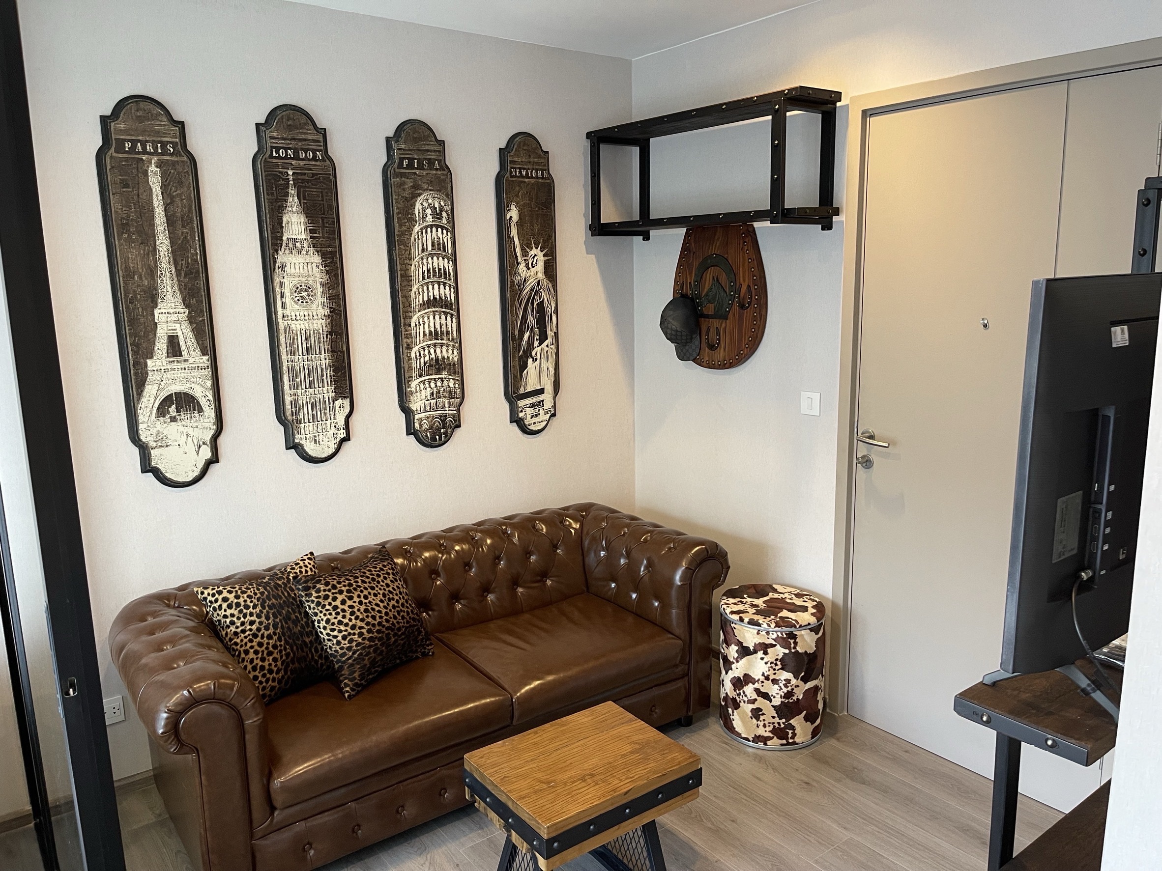 ให้เช่าห้องใหม่มือ1 คอนโด The Politan Rive (เดอะ โพลิแทน รีฟ) โซนพื้นที่ MRT พระนั่งเกล้า ห้องแบบ 1ห้องนอน / 1ห้องน้ำ / โซนครัวปิด