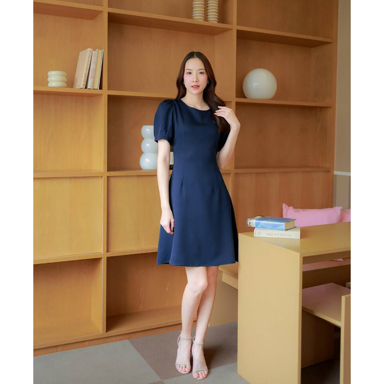 kudapy เดรสสั้นสีแดง/สีกรม/สีชมพู แขนตุ๊กตาคอกลม ผ้าใส่สบาย