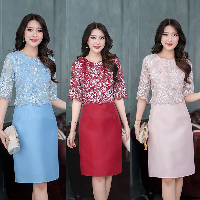 kudapy เดรสสั้นสสีชมพูนุ้ด/สีฟ้า/สีแดง ผ้าไหมลูกไม้ปักลายทูโทน งานดีไซน์เย็บคลุมด้วยเสื้อลูกไม้แขนศอก
