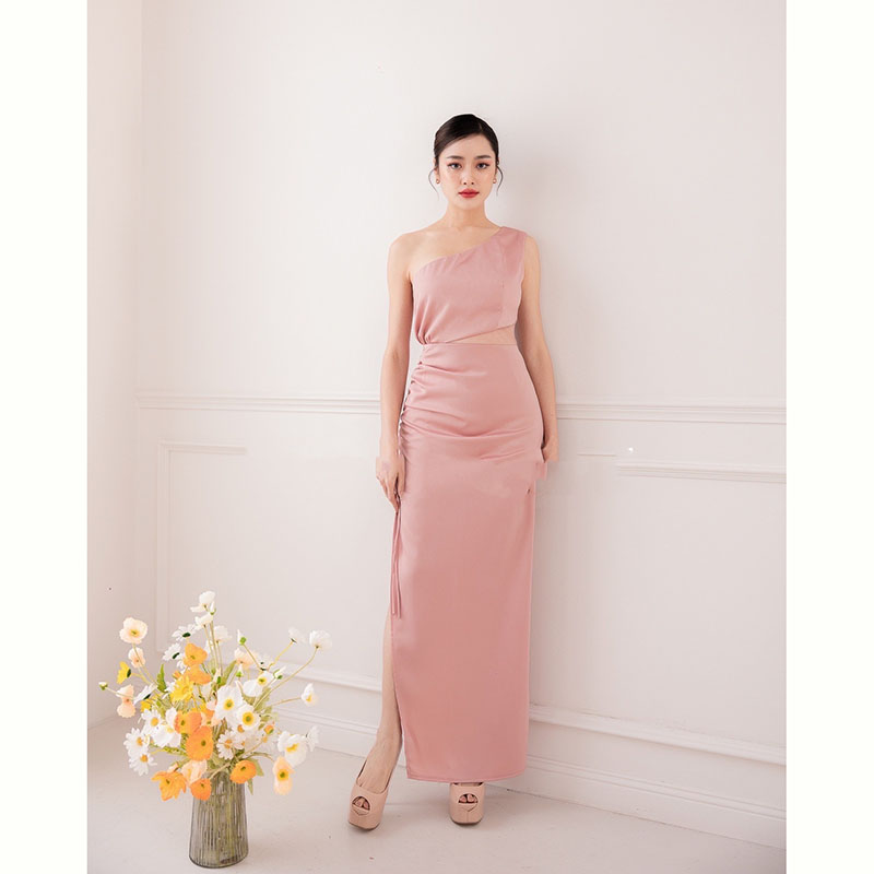 kudapy เดรสยาวน้ำตาลอิฐ / ชมพู / เขียว ดีเทลซีทรูคอดเข้าช่วงเอวบน ด้านข้างแหวกเป็นแบบรูดปรับระดับได้ตามชอบ