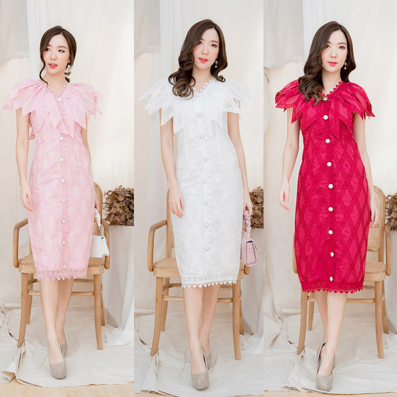 kudapy เดรสยาวสีขาว/สีแดง/สีชมพู คอวีปกระบายกระดุมเหลี่ยม