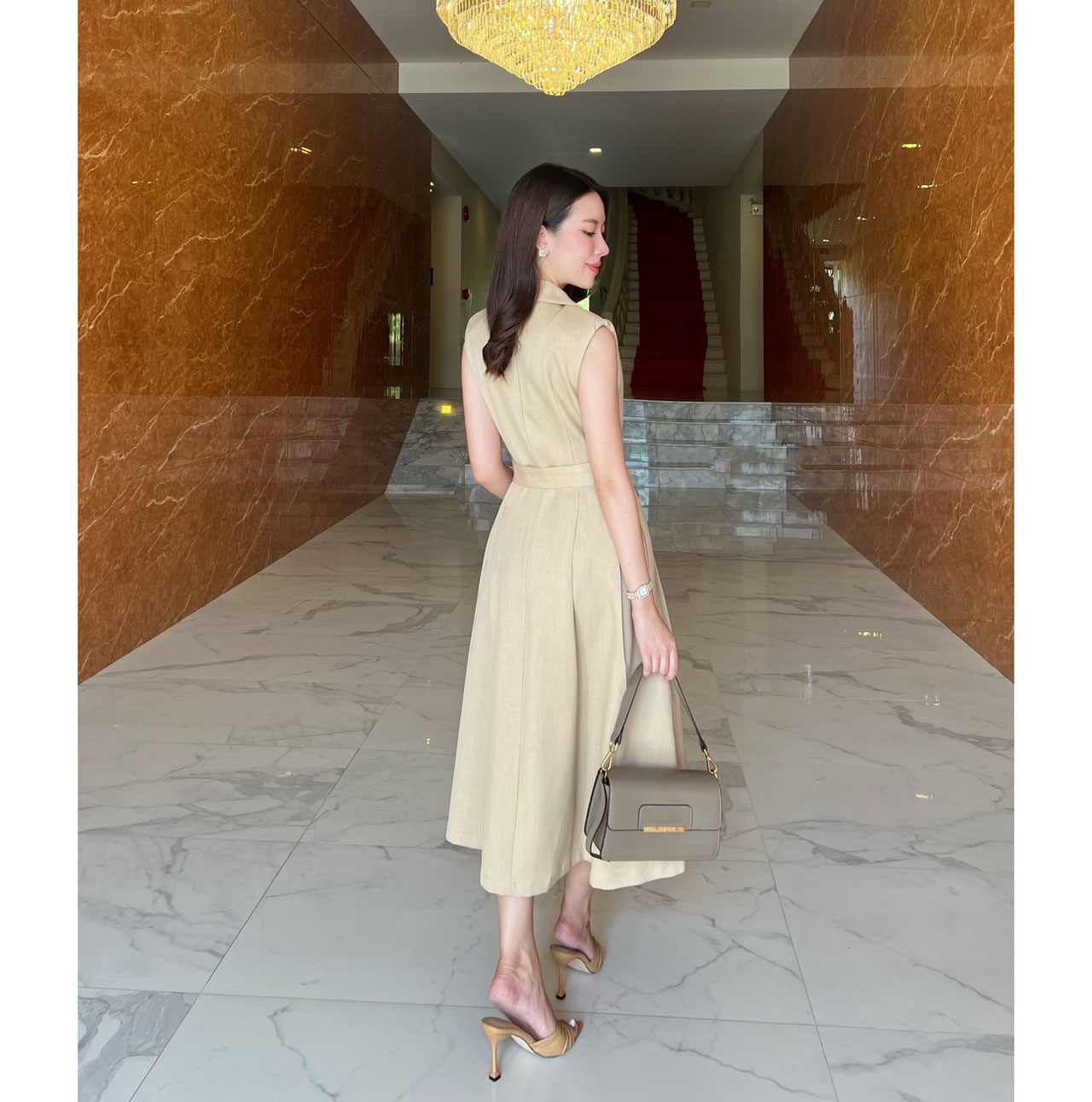 kudapy เดรสยาวสีชมพู/สีครีม สูททรงสวยคลาสสิค ผ้านุ่มใส่สบาย เดรสมีซับในทั้งตัว กระดุมจริง