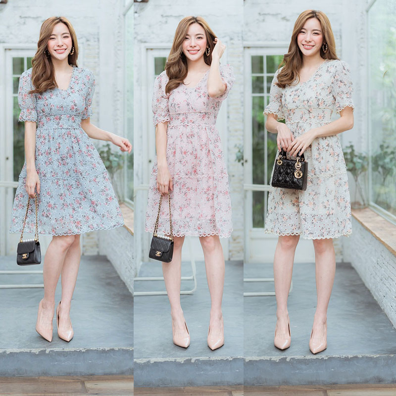 kudapy เดรสสั้นสีชมพู,สีฟ้า,สีครีม .ชีฟองลายดอกไม้ผ้าใส่สบายสวยดูดีน่ารักมากๆ