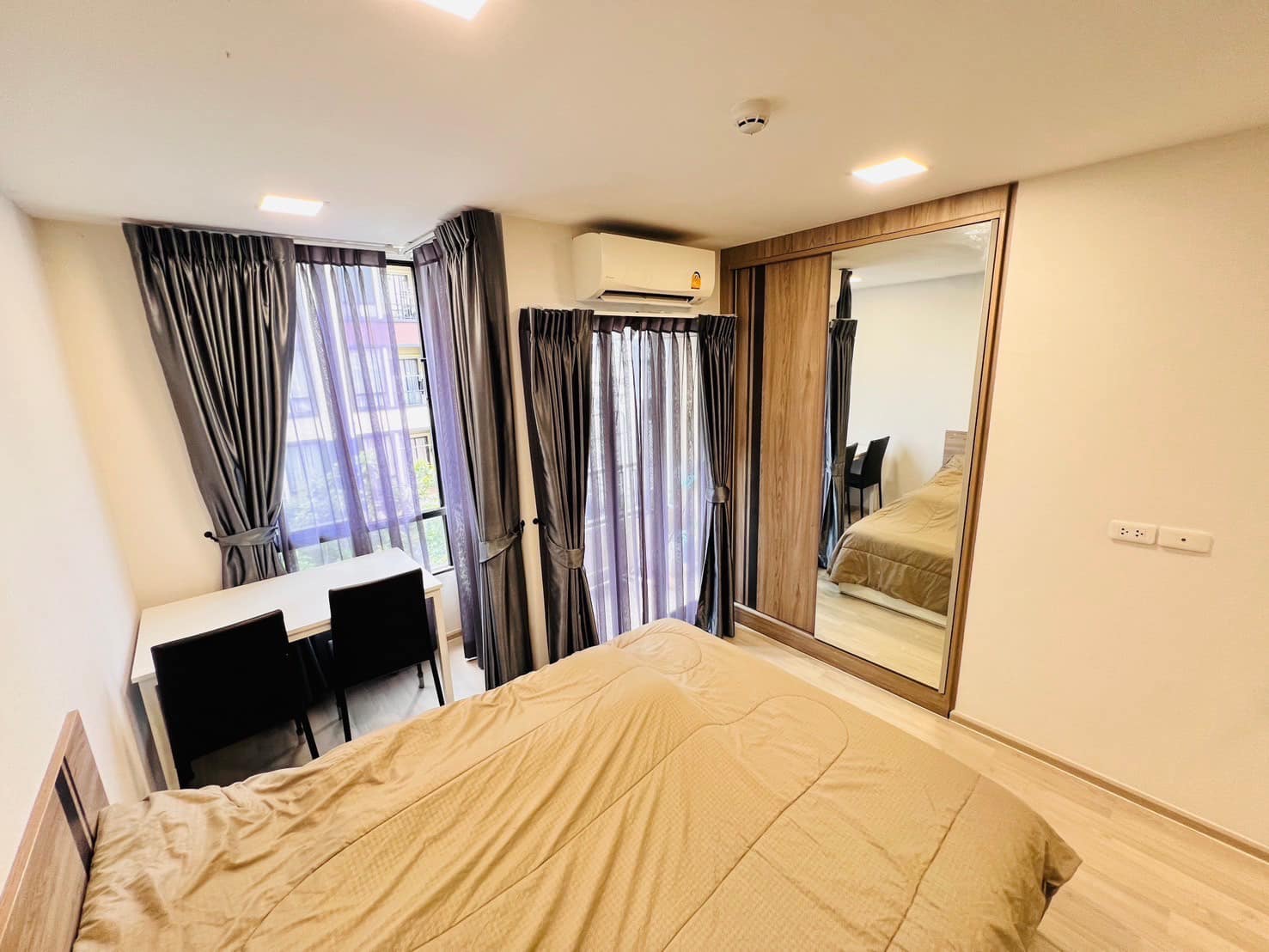 ปล่อยเช่าคอนโด Plum Condo Saphanmai Station (พลัม คอนโด สะพานใหม่ สเตชั่น) - โซนพื้นที่ BTS สะพานใหม่ - 2ห้องนอน 1ห้องน้ำ 1ห้องนั่งเล่น - ขนาดห้อง 40 ตรม. ชั้น 4