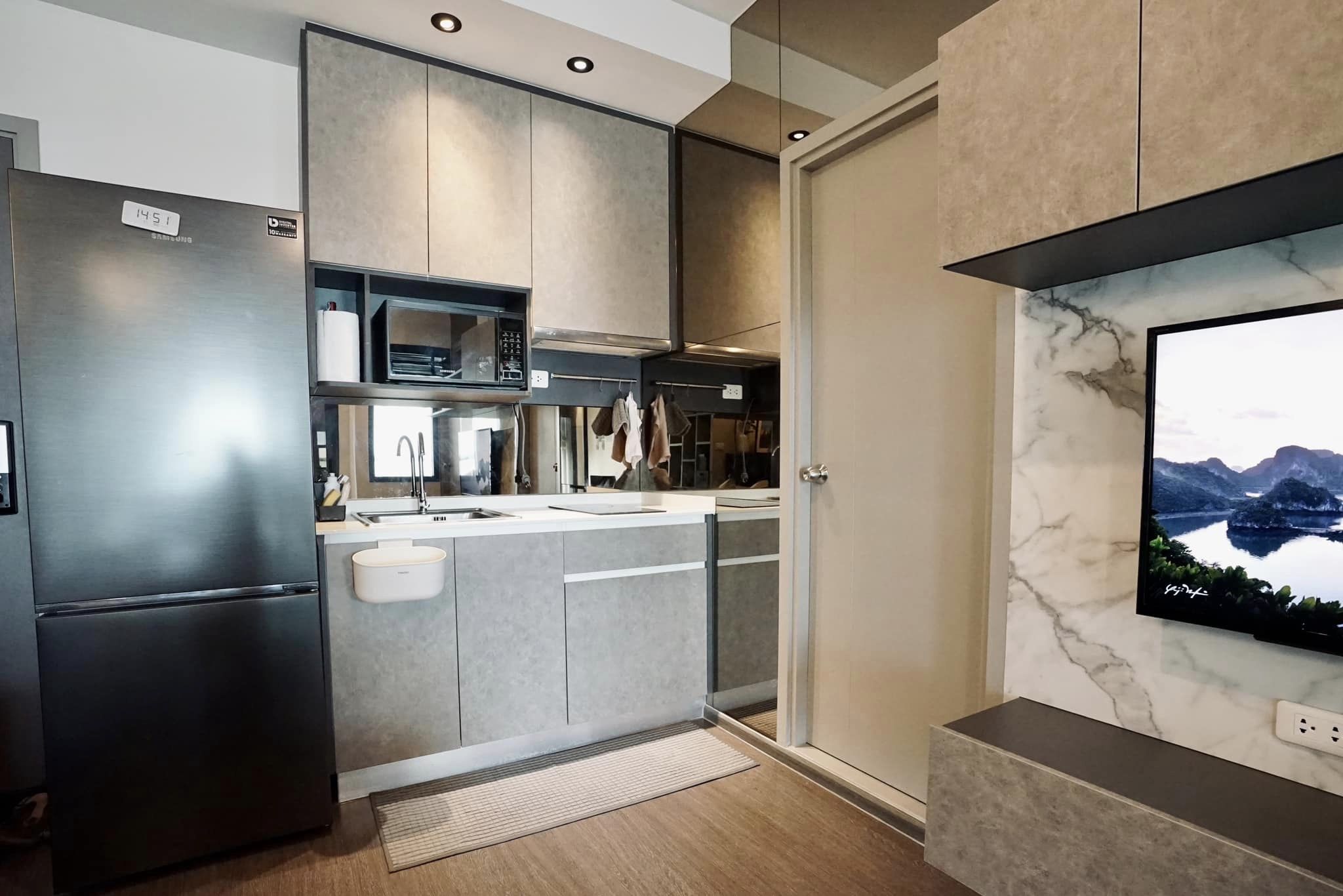 ปล่อยเช่าคอนโด IDEO Phaholyothin - Chatujak (ไอดีโอ พหลโยธิน - จตุจักร) - 2ห้องนอน 1ห้องน้ำ 1ห้องนั่งเล่น - ใกล้ BTS สะพานควาย/สวนจตุจักร - ขนาดห้อง 45 ตรม. ชั้น 19