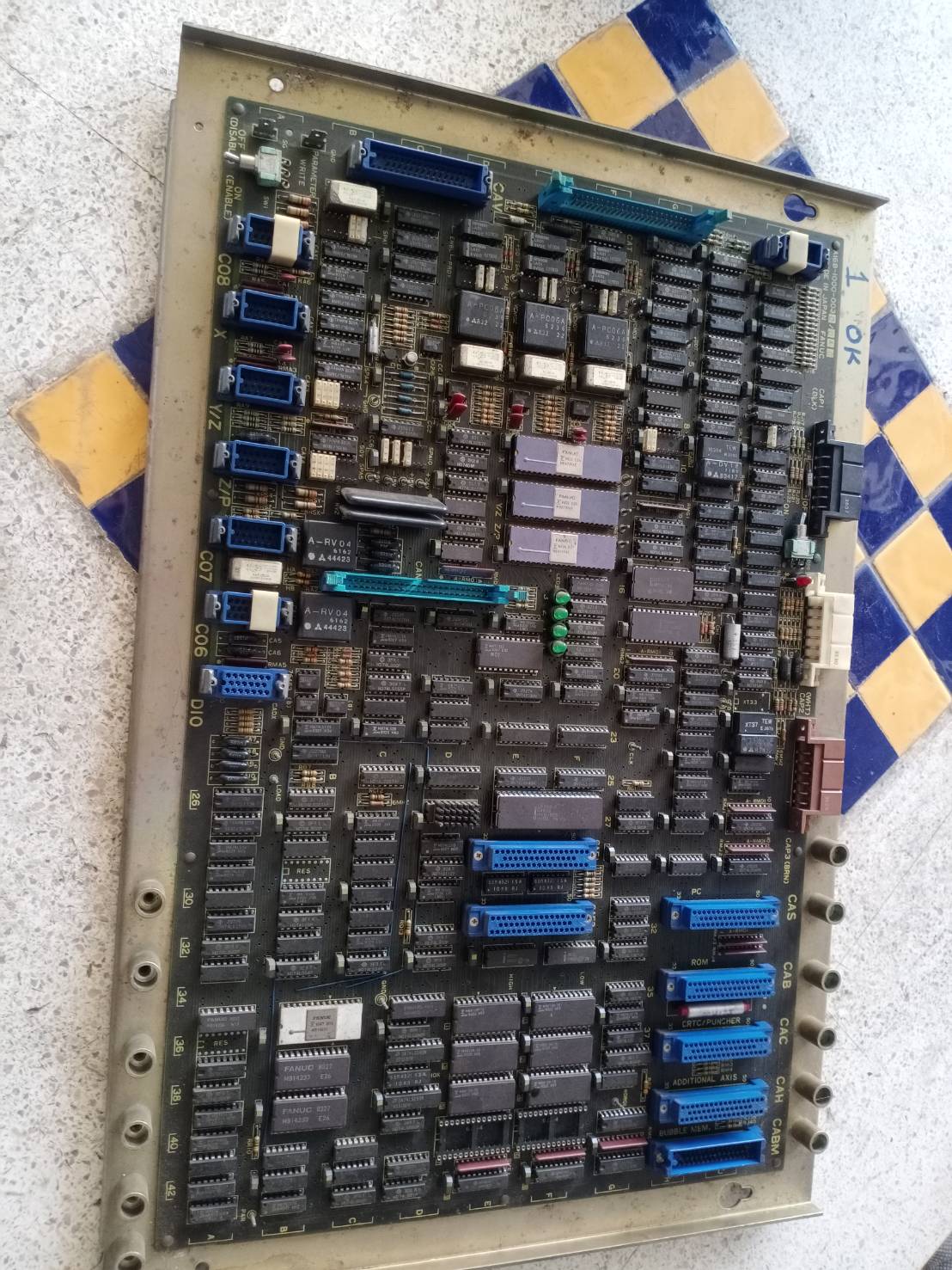 FANUC A16B-1000-0030 MAIN BOARD