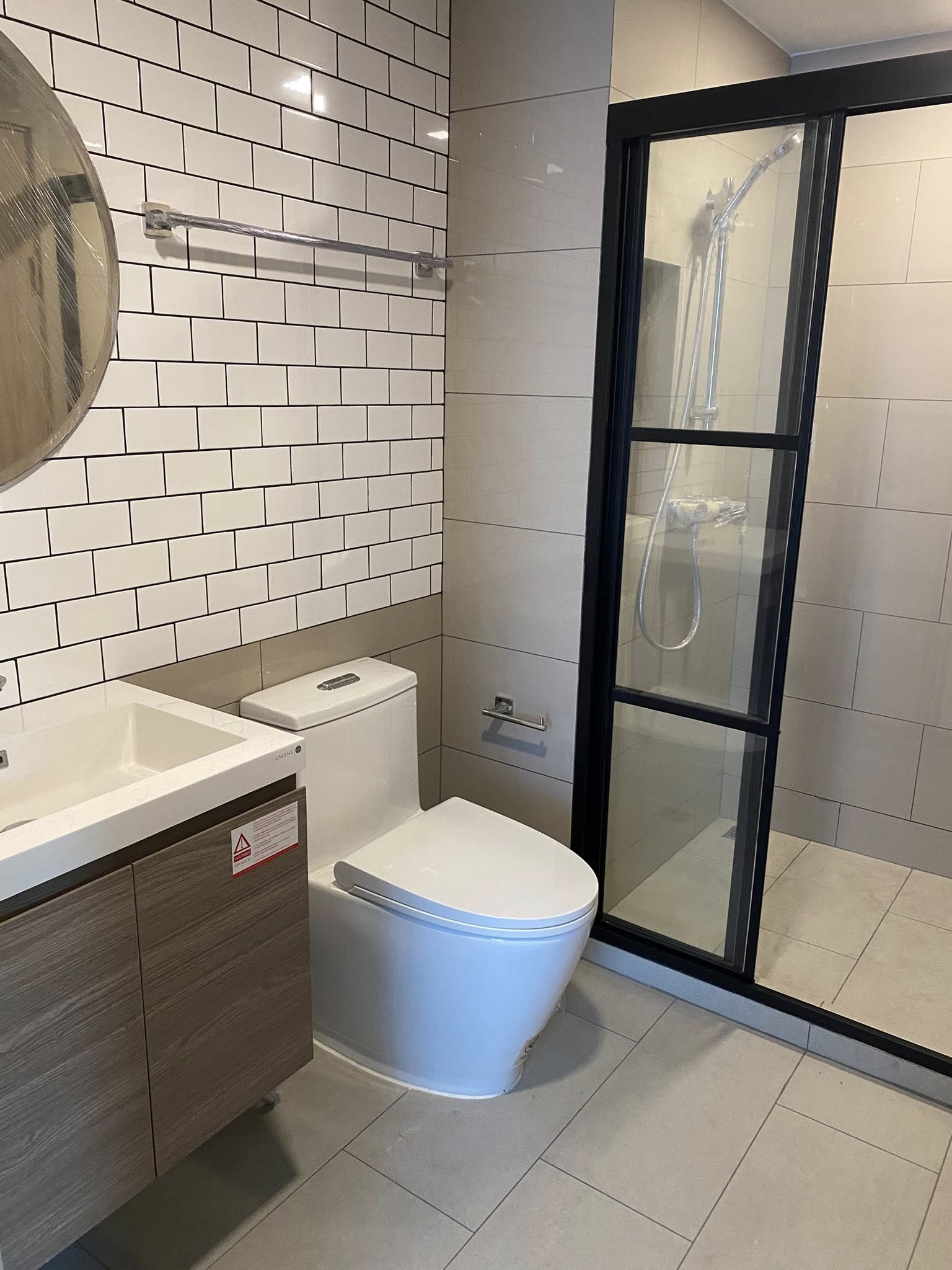 โซนพื้นที่ MRT รัชดา ให้เช่าห้องแบบ 1ห้องนอน 1ห้องน้ำ คอนโด Maestro 19 Ratchada 19 - Vipha (มาเอสโตร 19 รัชดา 19 - วิภา) Low Rise ขนาดห้อง 40 ตรม. ชั้น 2 ตึก C