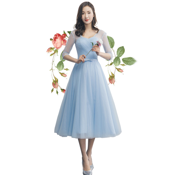 kudapy ชุดเดรสราตรียาวใส่ออกงานสีฟ้าอ่อน คอวี แขนสามส่วน กระโปรงทรงเอบาน สวยหรู ชุดเดรสออกงานผ้าโปร่งสีฟ้าอ่อน เสื้อคอวีด้านหน้าพับจีบผ้าสวยหรู