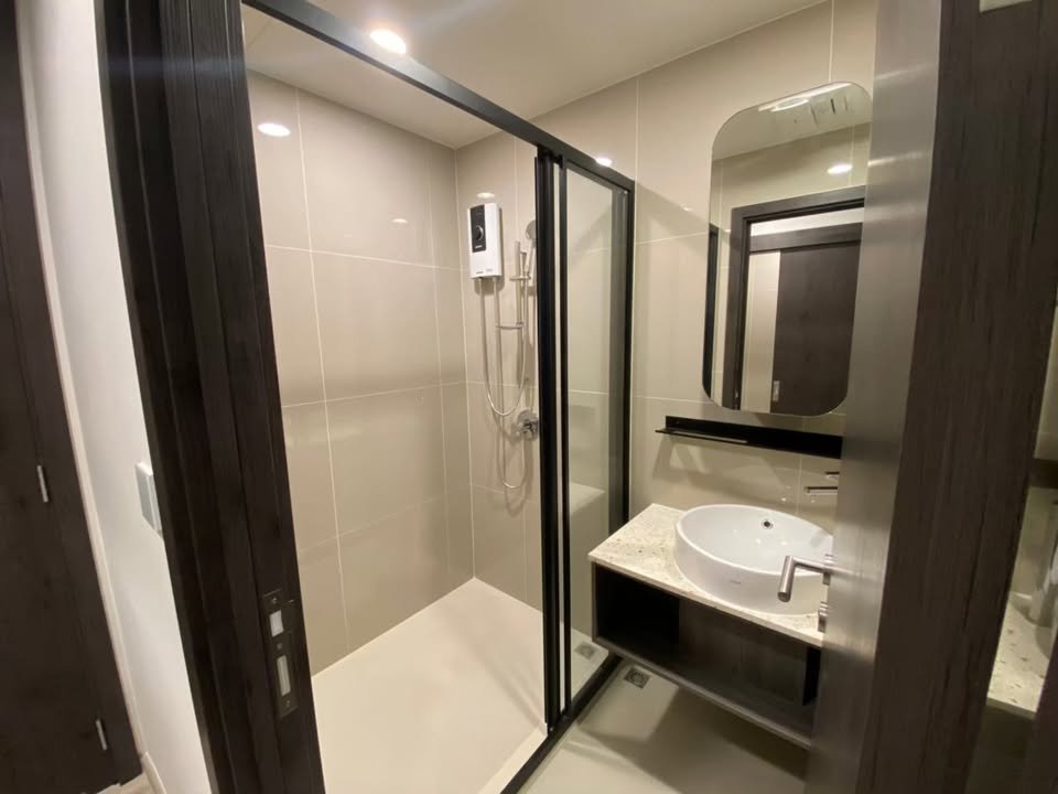 ให้เช่าคอนโด XT huaikhwang (เอ็กซ์ที ห้วยขวาง) High Rise โซนพื้นที่ MRT ห้วยขวาง ห้องแบบ 1ห้องนอน 1ห้องน้ำ