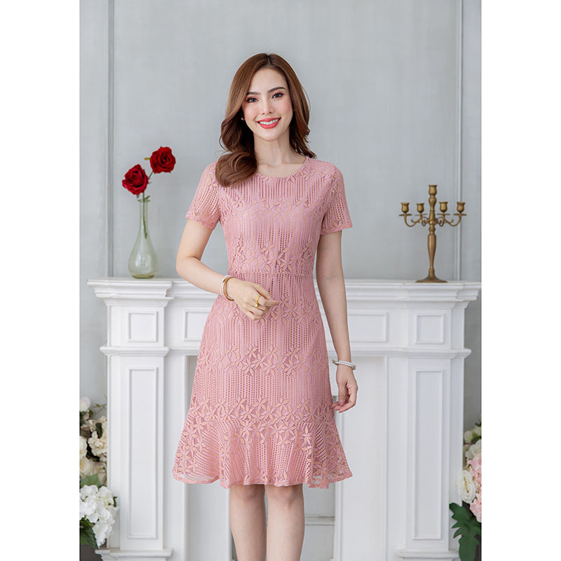 kudapy เดรสสั้นสีดำ ลูกไม้ลายสวย เนื้อผ้าอย่างดี มาในทรงคลาสสิคที่ใส่ได้ตลอด