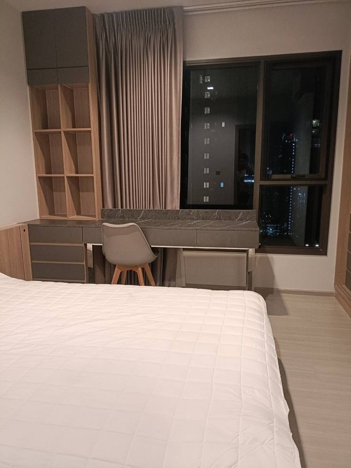 ปล่อยเช่าคอนโด Life Asoke - Rama 9 (ไลฟ์ อโศก - พระราม 9) - 1ห้องนอน 1ห้องน้ำ 1ห้องนั่งเล่น - ใกล้ MRT พระราม 9 - ขนาดห้อง 32 ตรม. ชั้น 21 ตึก A