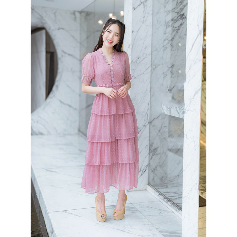 kudapy เดรสยาวสีชมพู กระโปรงยาวชั้นชีฟองจุด